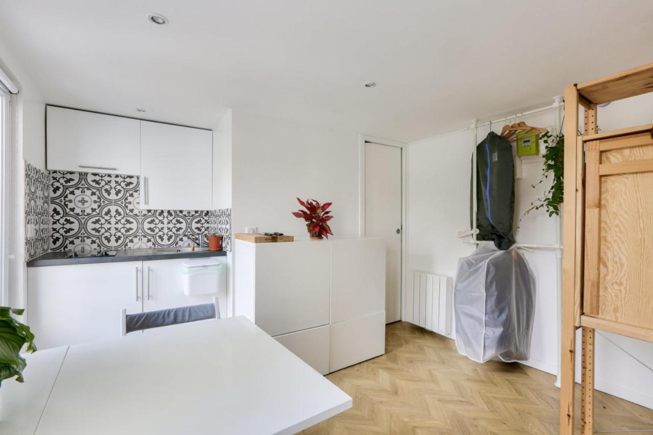 Super Studio In The 11Th District Leilighet Paris Eksteriør bilde